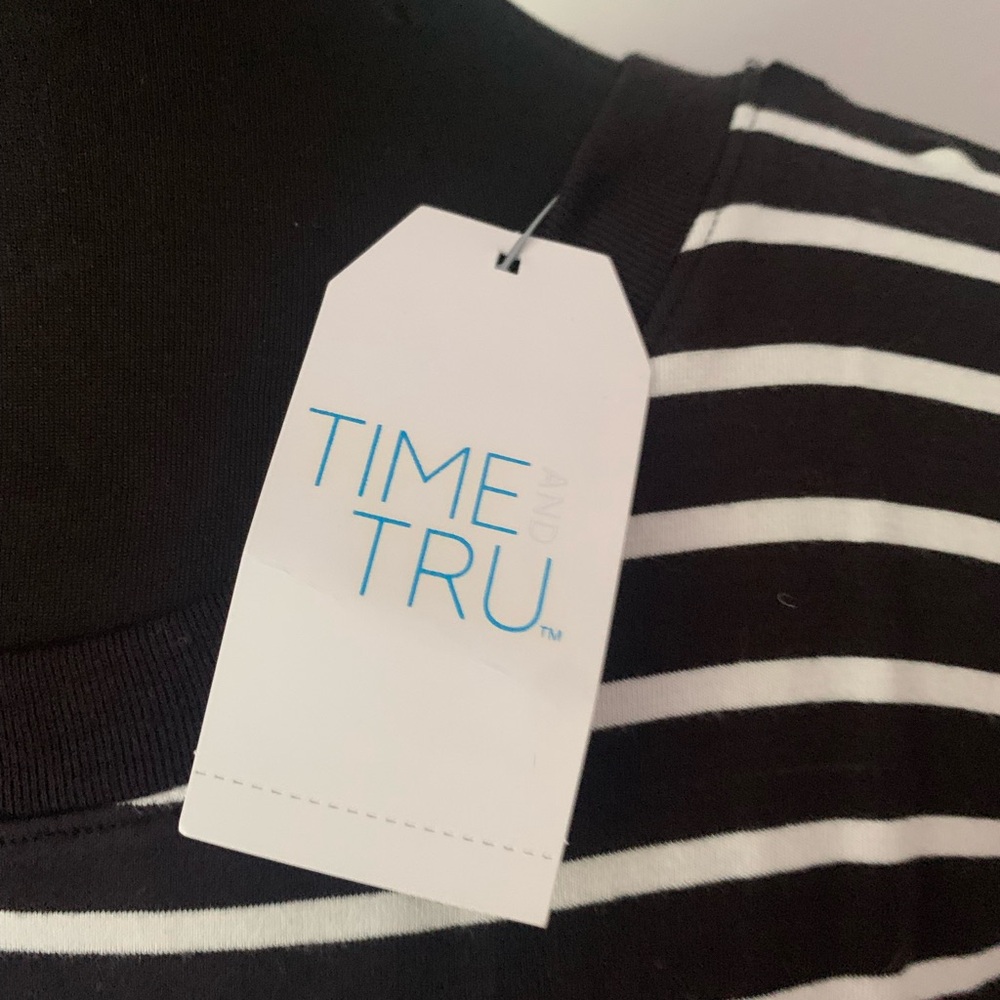 NWT  Time and Tru Women's Plus Belted Dress with Short Sleeves, Size 2X - Picture 4 of 11